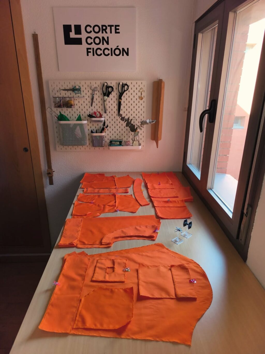 Instagram post from corteconficcion. This post is in position 0.